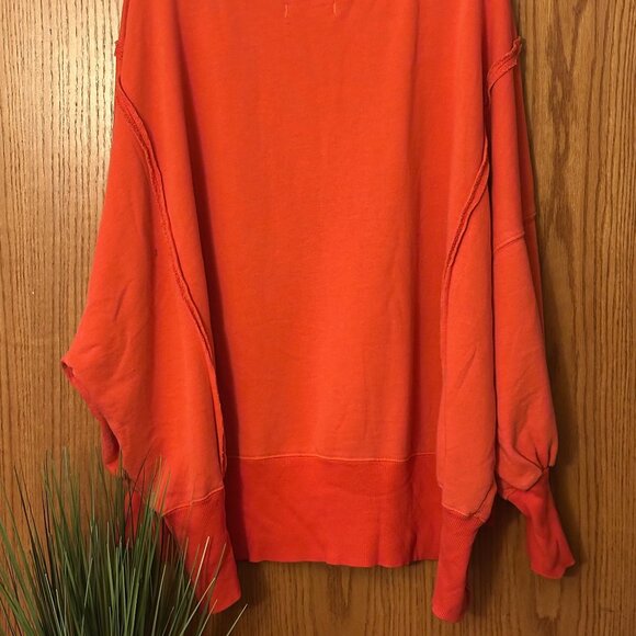 NWOT Free People Graphic Camden Pullover #14 size- LARGE - Picture 7 of 7